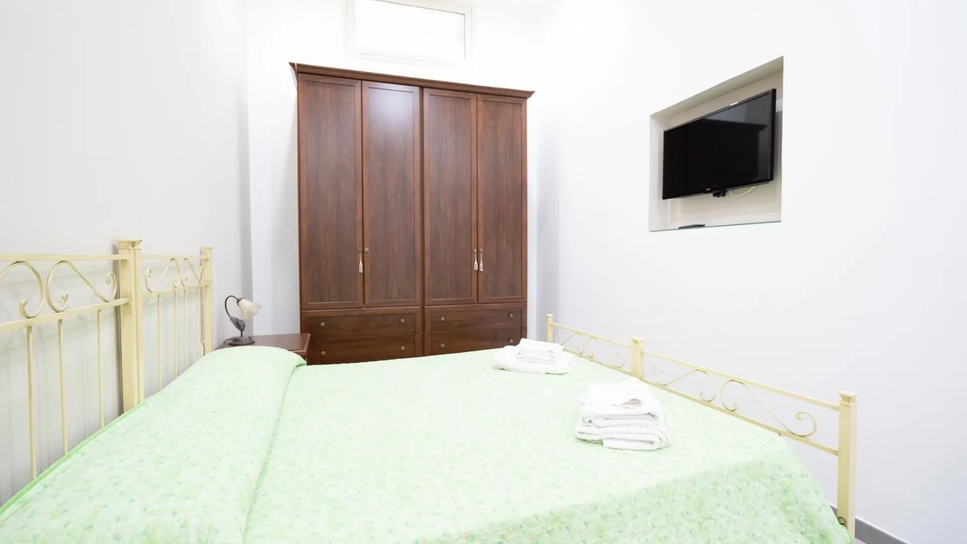 Casa Vacanza Serafino Apartment Catania